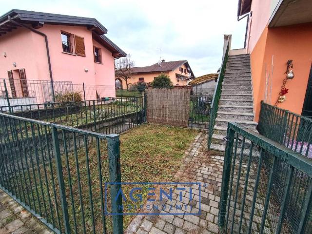 Appartamento in vendita a Monticello, Cassina Rizzardi