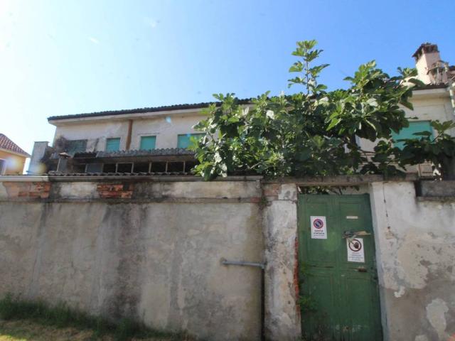 Appartamento in vendita a Cassolnovo, Lombardia