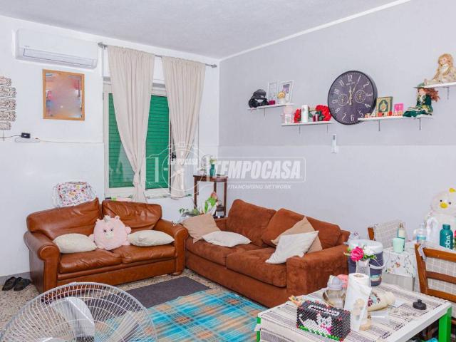 Appartamento in vendita a Cassolnovo, Lombardia