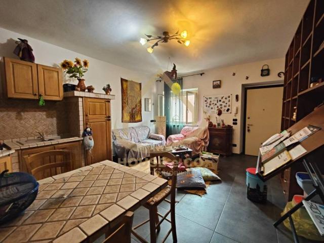 Appartamento in vendita a Cassolnovo, Pavia