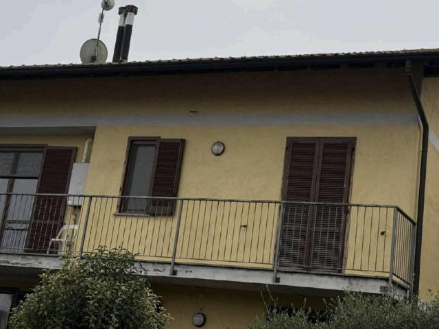 Appartamento in vendita a Castano Primo, Lombardia