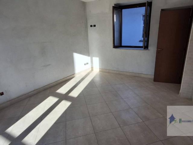 Appartamento in vendita a Castano Primo, Lombardia