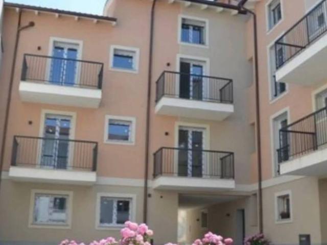 Appartamento in vendita a Casteggio, Lombardia