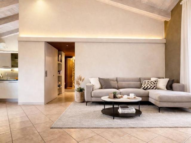 Appartamento in vendita a Castegnato, Lombardia
