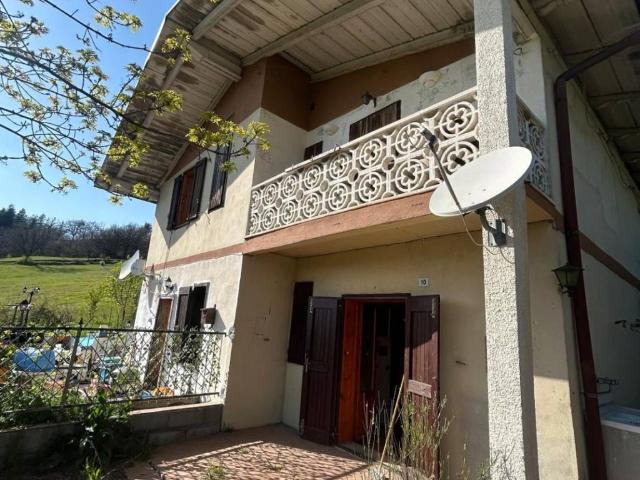 Appartamento in vendita a Unione dell'Appennino Bolognese, Castel D'aiano