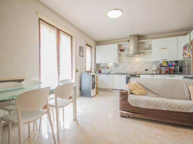 Appartamento in vendita a Azzano, Castel D'azzano