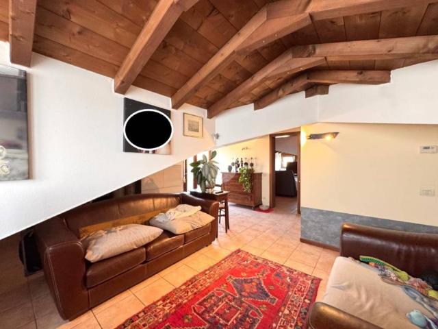 Appartamento in vendita a Castel D'azzano, Veneto