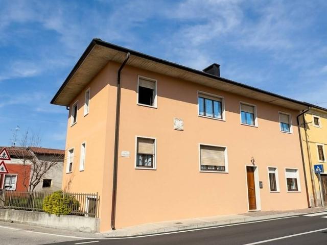 Appartamento in vendita a Castel D'azzano, Veneto