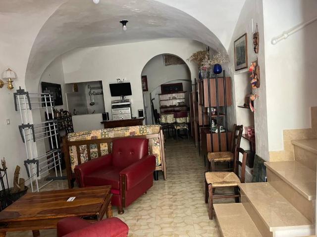 Appartamento in vendita a Castel Del Monte, Abruzzo