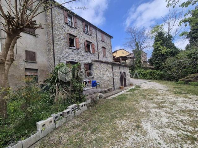 Appartamento in vendita a Nuovo Circondario Imolese, Castel Del Rio