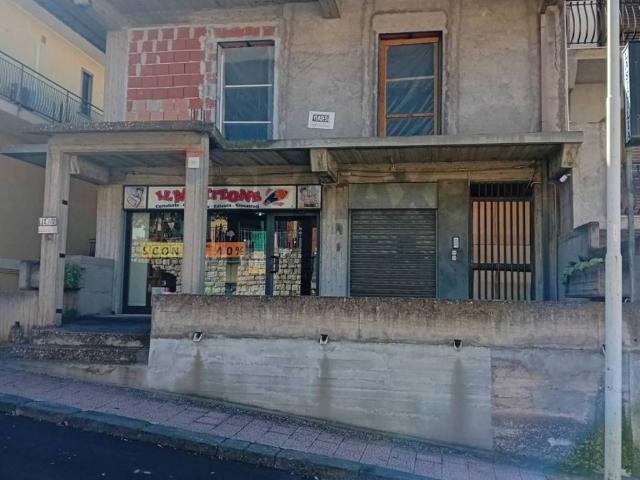 Appartamento in vendita a Lago, Castel Di Judica