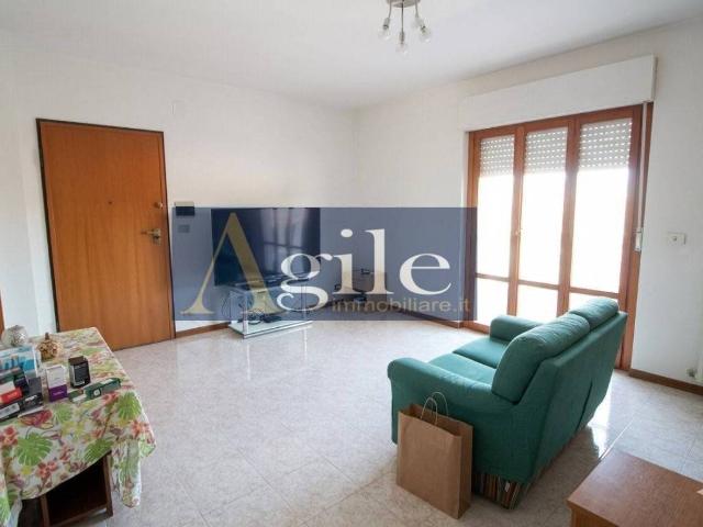 Appartamento in vendita a Villa Sant'Antonio, Marche