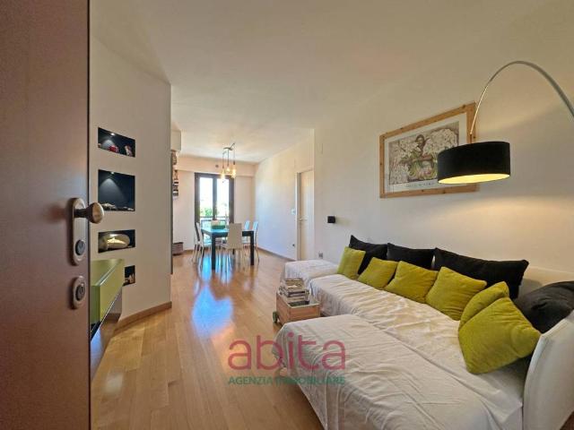 Appartamento in vendita a Sambuco, Marche