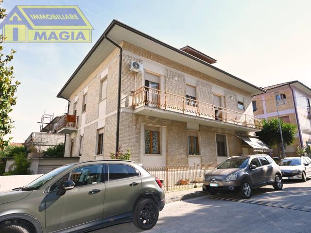 Appartamento in vendita a Cerreto, Marche