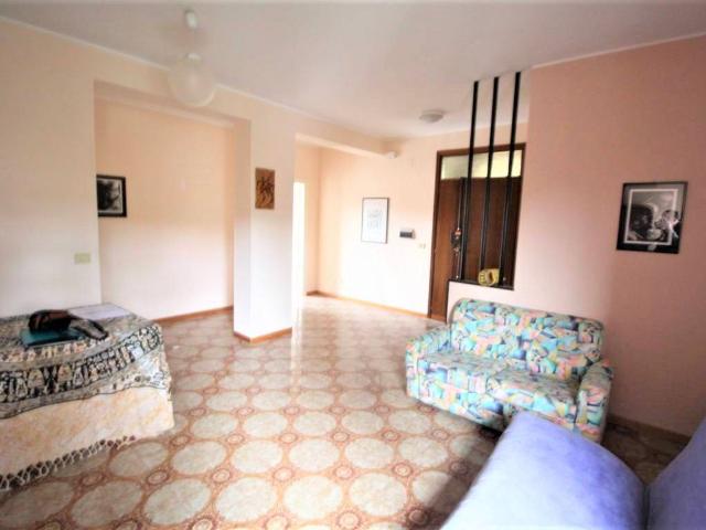 Appartamento in vendita a Cerreto, Marche