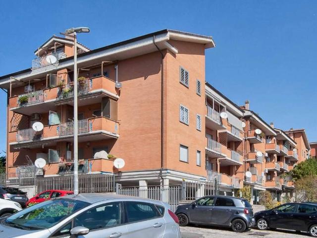 Appartamento in vendita a Casali Scaramelli Manetti, Roma Capitale