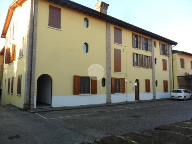 Appartamento in vendita a Castel Mella, Lombardia