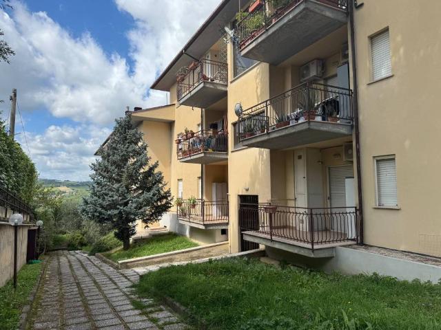Appartamento in vendita a Castel Ritaldi, Umbria