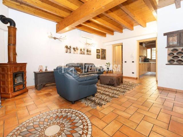 Appartamento in vendita a Castel Rozzone, Bergamo