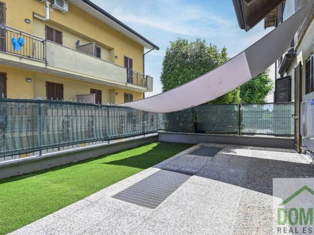 Appartamento in vendita a Castel Rozzone, Lombardia