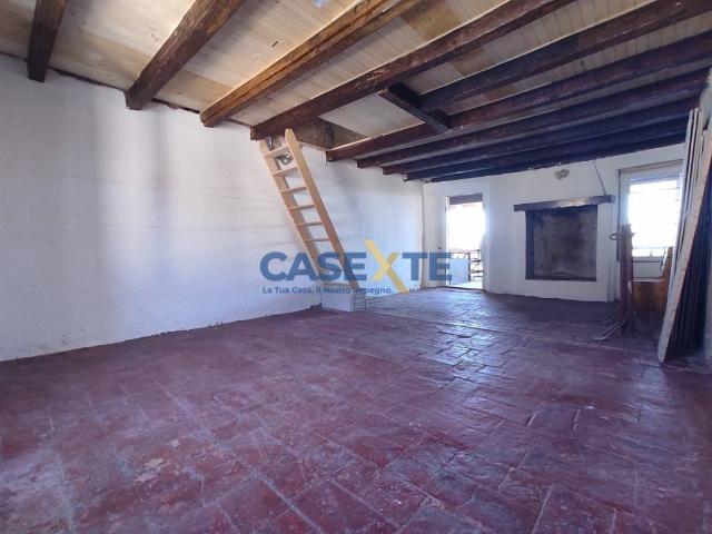 Appartamento in vendita a Castel Rozzone, Lombardia