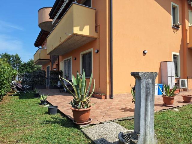 Appartamento in vendita a Castel Rozzone, Lombardia