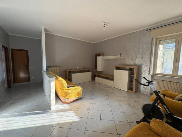 Appartamento in vendita a Castel San Giovanni, Reggio Emilia