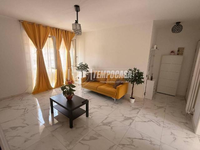 Appartamento in vendita a Castel San Giovanni, Reggio Emilia