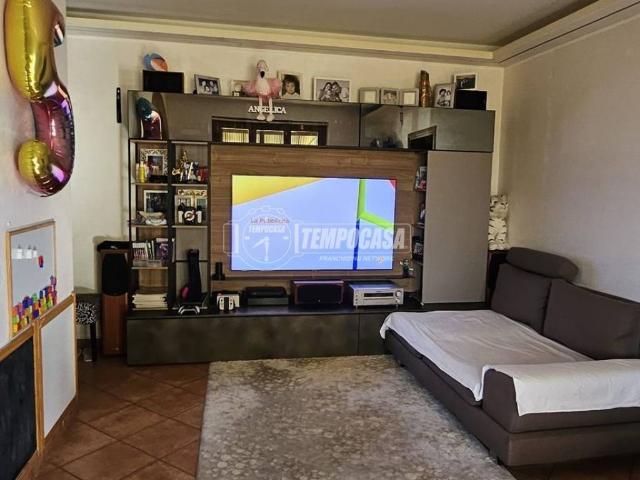 Appartamento in vendita a Castel San Giovanni, Piacenza