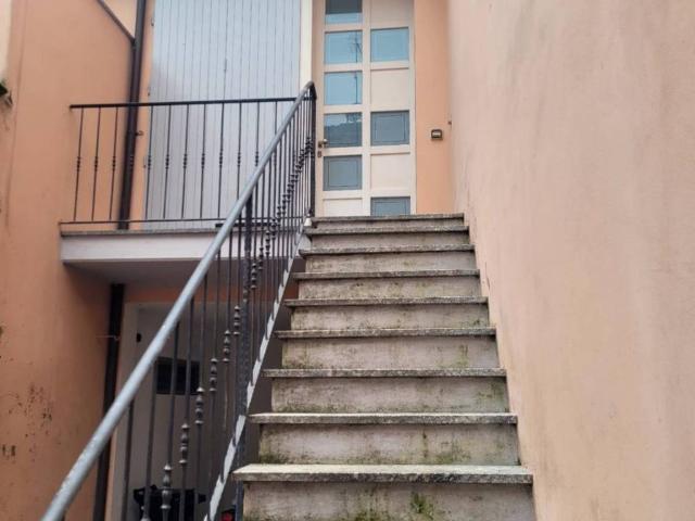 Appartamento in vendita a Castel San Giovanni, Reggio Emilia