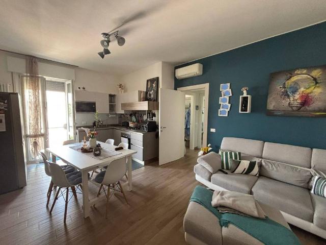 Appartamento in vendita a Castel San Giovanni, Reggio Emilia