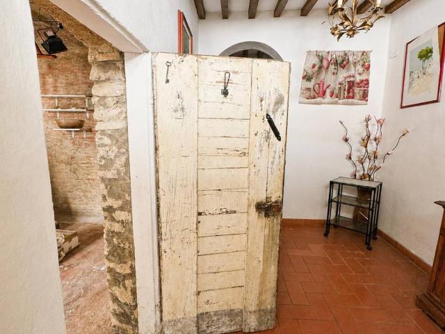 Appartamento in vendita a Strada in Casentino, Castel San Niccolò