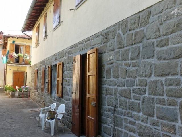 Appartamento in vendita a Castel San Niccolò, Toscana