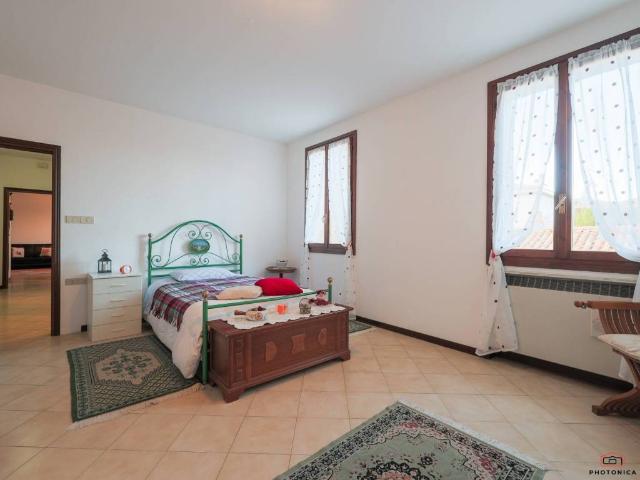 Appartamento in vendita a Nuovo Circondario Imolese, Castel San Pietro Terme