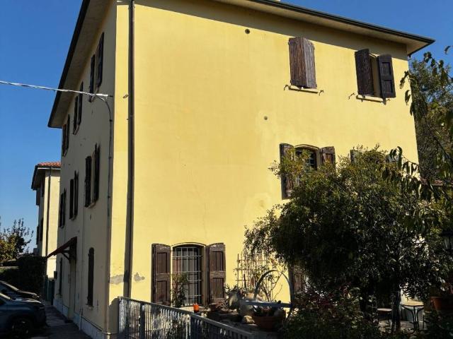 Appartamento in vendita a Nuovo Circondario Imolese, Castel San Pietro Terme
