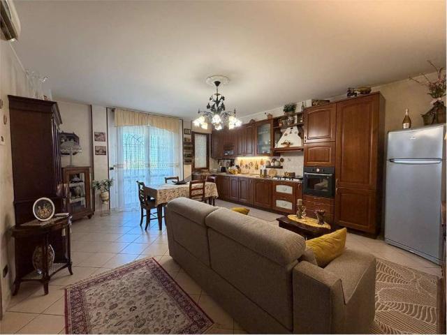 Appartamento in vendita a Nuovo Circondario Imolese, Castel San Pietro Terme