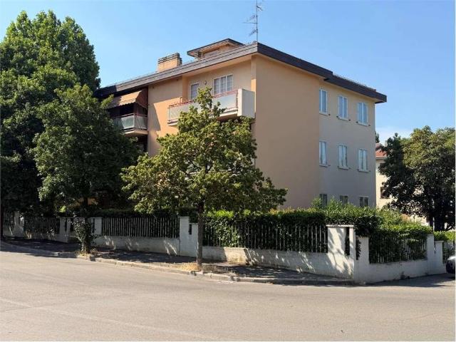 Appartamento in vendita a Nuovo Circondario Imolese, Castel San Pietro Terme