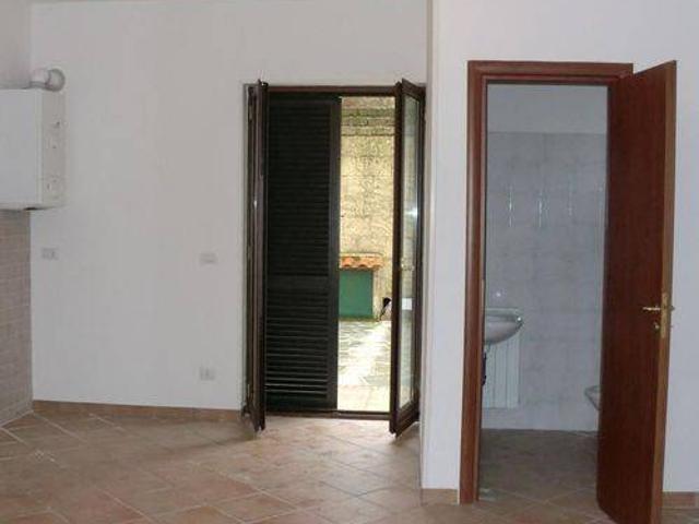 Appartamento in vendita a Castel San Vincenzo, Molise