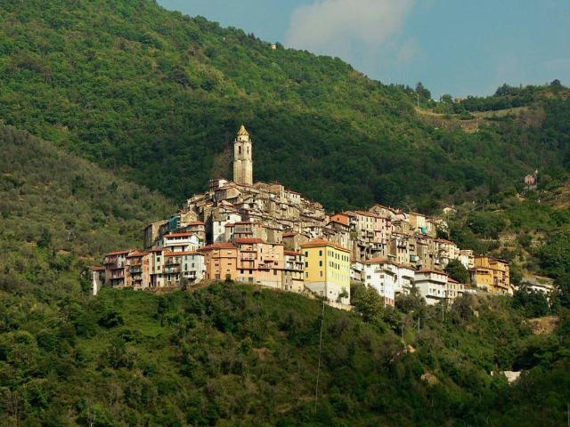 Appartamento in vendita a Castel Vittorio, Liguria