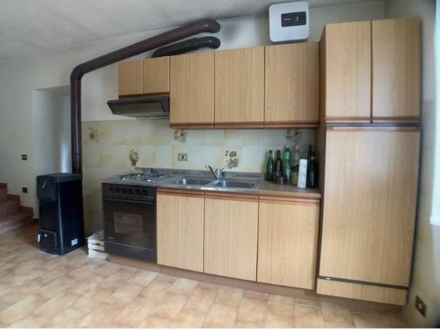 Appartamento in vendita a Castel Vittorio, Liguria