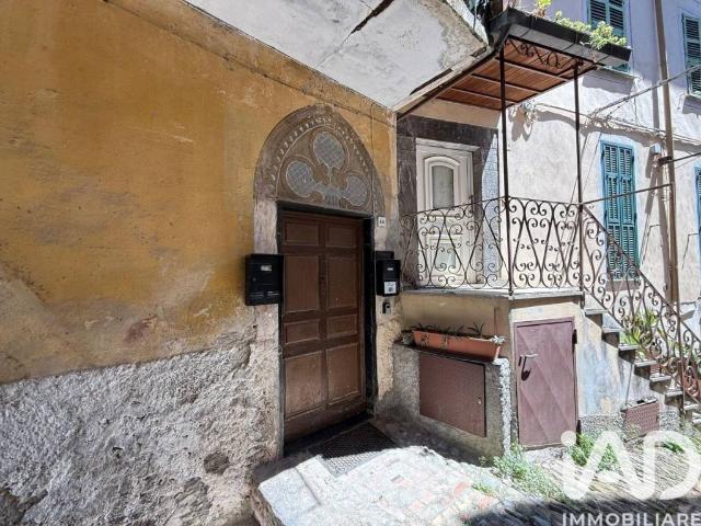 Appartamento in vendita a Castel Vittorio, Liguria