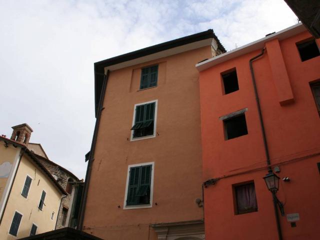 Appartamento in vendita a Castel Vittorio, Liguria