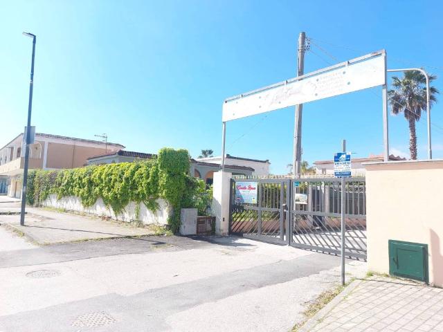 Appartamento in vendita a Castel Volturno, Campania