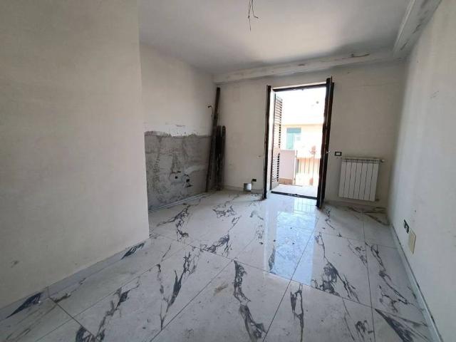 Appartamento in vendita a Castel Volturno, Campania