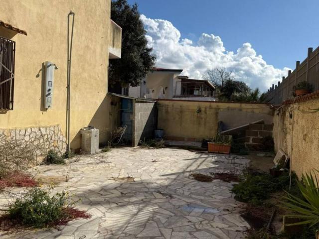Appartamento in vendita a Ischitella Lido, Castel Volturno