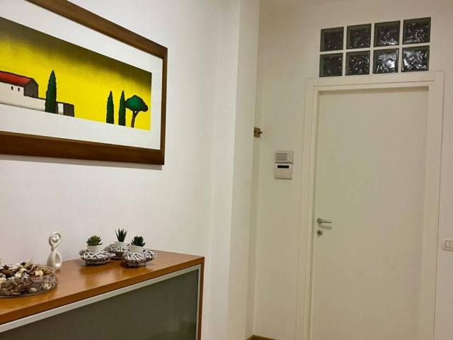 Appartamento in vendita a Marche, Ancona