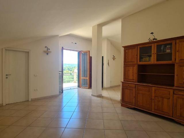 Appartamento in vendita a Pantiere, Marche