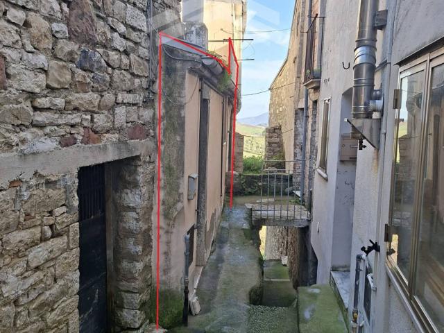 Appartamento in vendita a Lupara, Molise