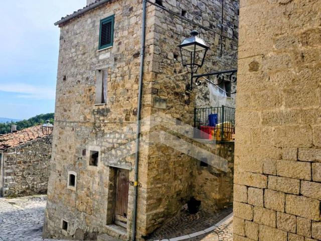 Appartamento in vendita a Castelbottaccio, Molise