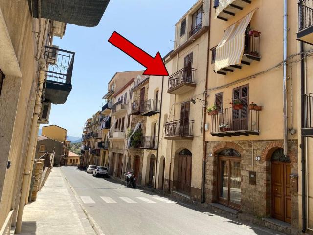 Appartamento in vendita a Castelbuono, Sicilia
